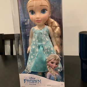 New Elsa doll